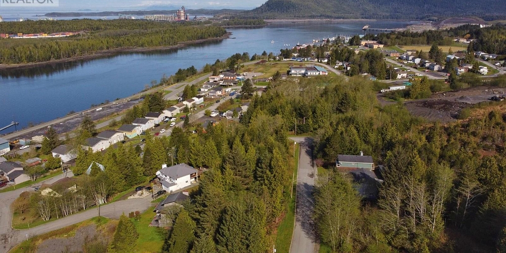 908 JUBILEE DRIVE Port Edward Photo 12 908 JUBILEE DRIVE Port Edward Photo 12